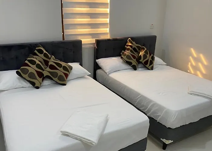 Villa The Roseville