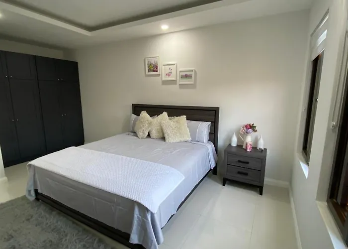 The Roseville Villa Ocho Ríos